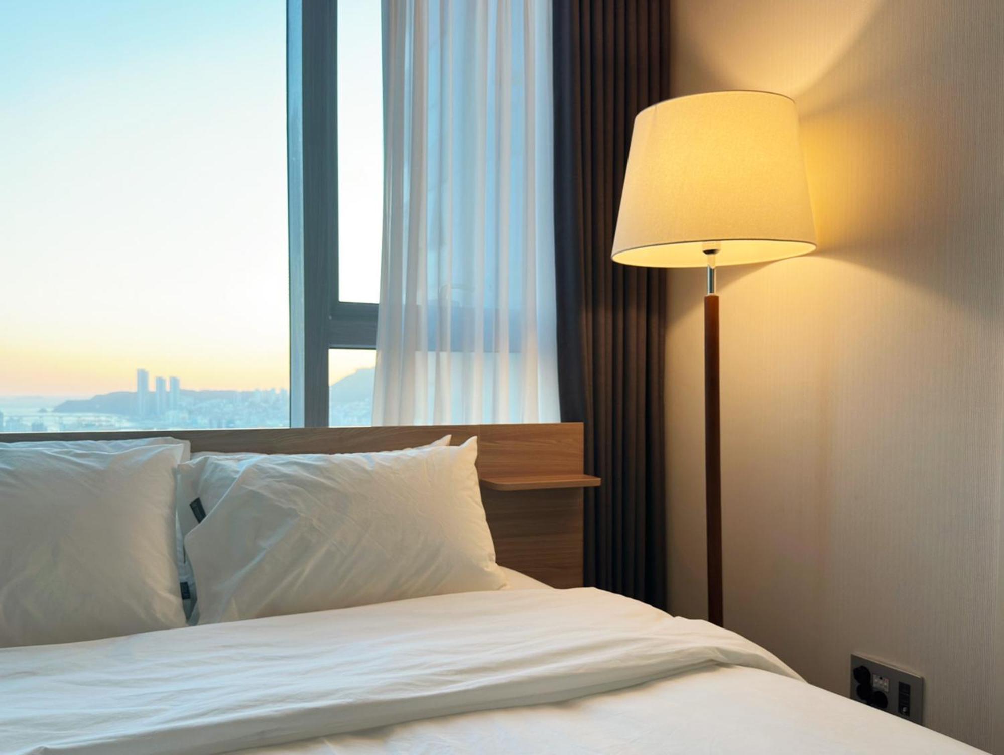 Brown Suites Busan Station エクステリア 写真
